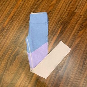 XS Blue Pink Purple Outdoor Voices Leggings